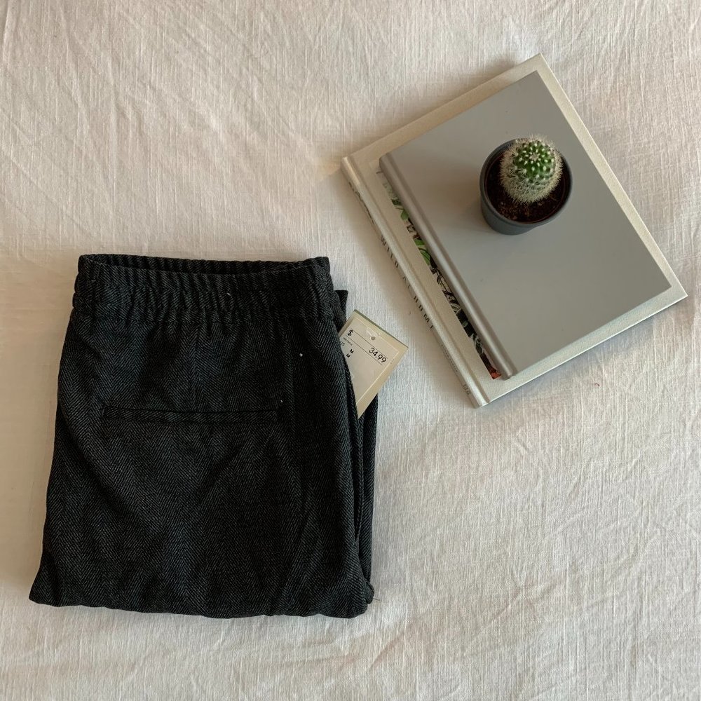 Brand new! H&M men's grey tweed pattern pants M
